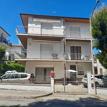 Apartamento S337 - Sirolo, Ampio Quadrilocale Comodo Ai Servizi Sirolo
