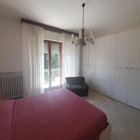 Apartment S337 - Sirolo, Ampio Quadrilocale Comodo Ai Servizi